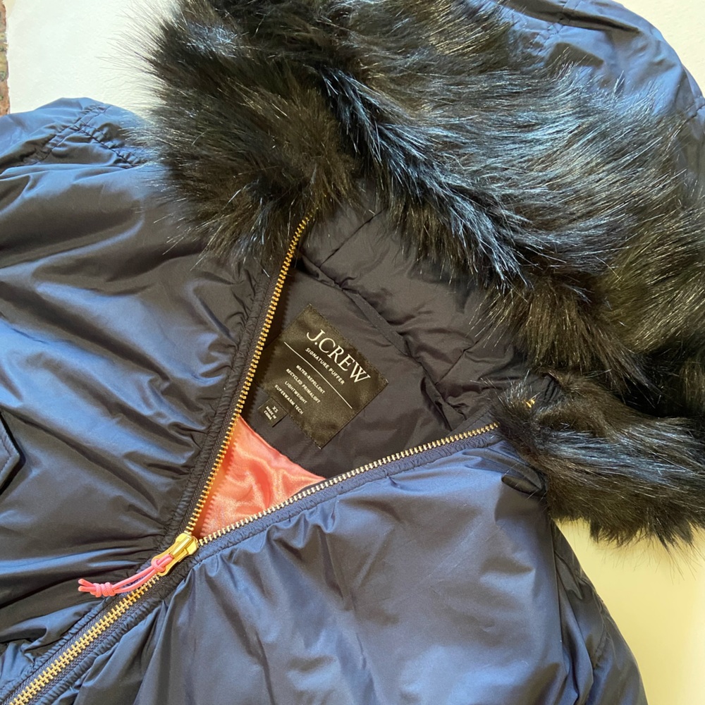Women’s XS J Crew Navy Puffer Coat with Black Fur Trim - Like New!